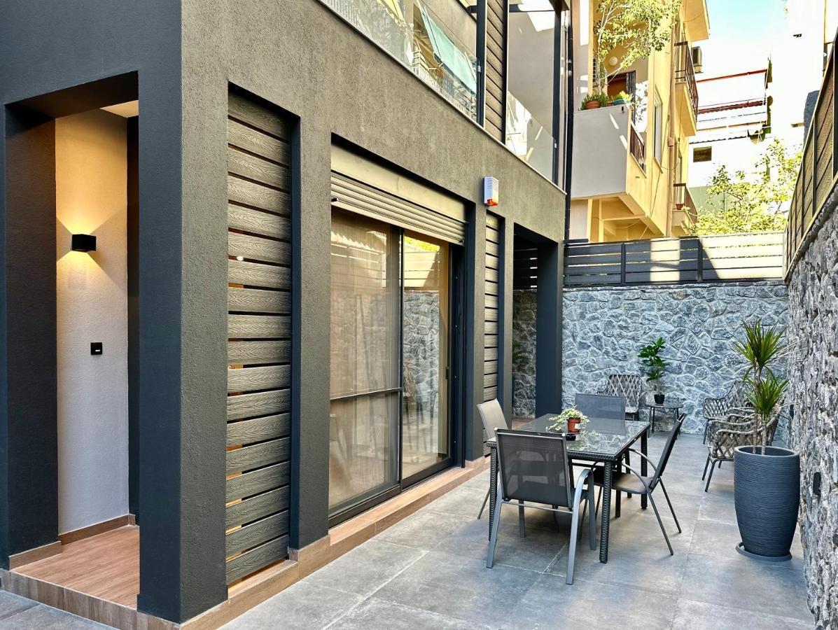 T&T Luxury Apartments - Rooftop Jacuzzi Athens Luaran gambar
